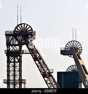 Pit-cornici di testa 1 e 2 del precedente pit Niederberg, in Germania, in Renania settentrionale-Vestfalia, Neukirchen-Vluyn Foto Stock