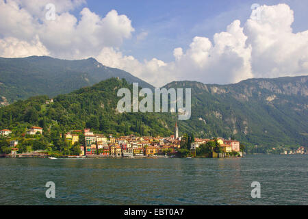 Varenna sul lago di Como, il lago di Como Foto Stock