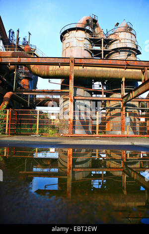 Ex mulino di acciaio in Landschaftspark Duisburg-Nord, in Germania, in Renania settentrionale-Vestfalia, la zona della Ruhr, Duisburg Foto Stock