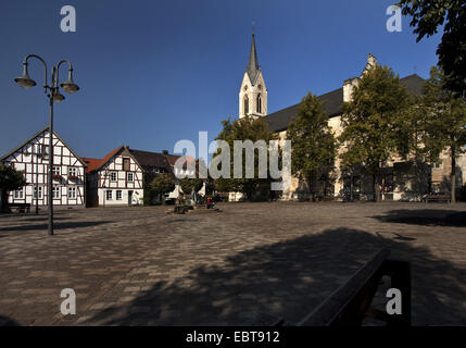 St Magnus chiesa in Niedermarsberg, in Germania, in Renania settentrionale-Vestfalia, Sauerland, Marsberg Foto Stock