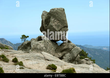 Formazione di roccia di l'Ospedale di montagna, Francia, Corsica, Porto-Vecchio Foto Stock