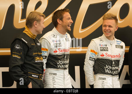 Edimburgo, Scozia, Regno Unito. 04 dic 2014. Unire il patto di supporto eventi mai bere e guidare la campagna. Da sinistra a destra: Mika Hakkinen, Jenson Button e Kevin Magnussen. Credito: Azione Sport Plus/Alamy Live News Foto Stock