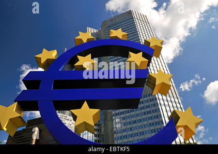 Euro segno ad EUB, Banca Centrale Europea, Germania, Hesse, Francoforte sul Meno Foto Stock