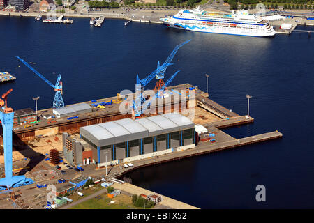 Howaldtswerke e la nave da crociera Aida Cara, Germania, Kiel Foto Stock