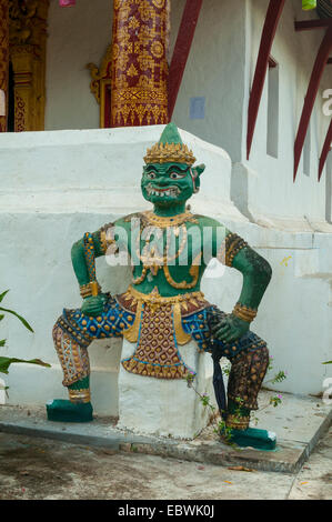 Yaksa custode di Wat Aham, Luang Prabang, Laos Foto Stock