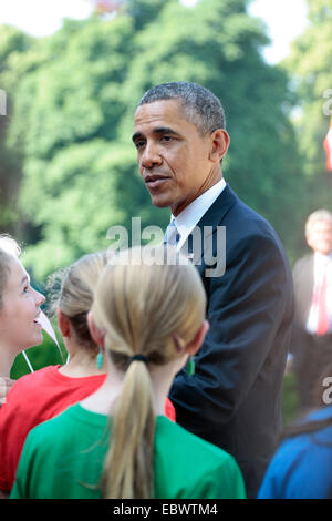 Il presidente Barack Obama durante la cerimonia di benvenuto al Bellevue Palace, Berlin, Berlin, Germania Foto Stock