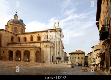 Piazza Rinascimento, Italia, Marche, Urbino Foto Stock