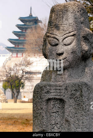 Haetae Statua di fronte al Museo Nazionale della Corea del Sud di Seoul Foto Stock