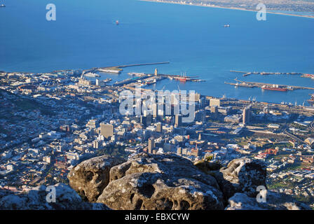 Vista dalla Montagna della Tavola su Cape Town, Viktoria e Alfred Waterfront, Sud Africa, Città del Capo Foto Stock