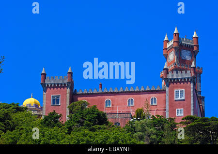 Pena il Palazzo Nazionale, sito Patrimonio Mondiale dell'UNESCO, Sintra Portogallo, Europa Foto Stock