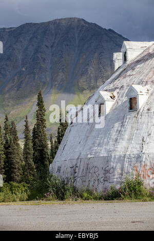 Un gigante Alaskan Igloo, Cantwell., Alaska, STATI UNITI D'AMERICA Foto Stock