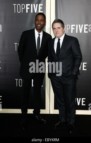 NEW YORK-DEC 3: comico/attore Chris Rock (L) e Presidente e CEO di Paramount Pictures Brad Grey frequentare il 'Top Cinque " premiere al Teatro Ziegfeld a Dicembre 3, 2014 a New York City.© Debby Wong/Alamy Live News Foto Stock