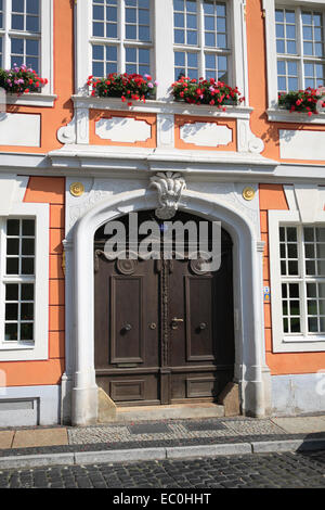 Portale (ingresso) di una vecchia casa, Goerlitz, in Sassonia, Germania, Europa Foto Stock