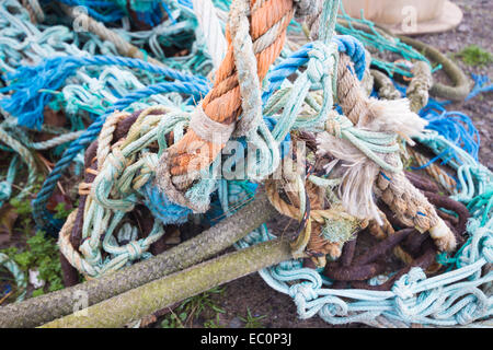 Porto di funi e colori di Girvan, South Ayrshire Foto Stock