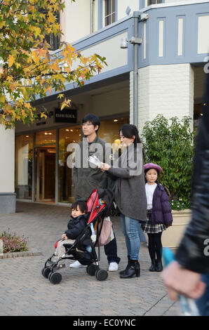 Shopping a McArthur Glen DOC, Roermond Paesi Bassi Foto Stock