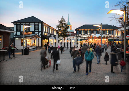 Shopping a McArthur Glen DOC, Roermond Paesi Bassi Foto Stock