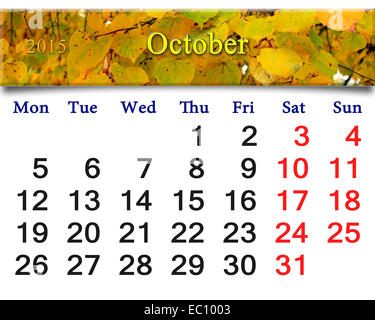 Calendario per il mese di ottobre del 2015 con il nastro di foglie di giallo Foto Stock