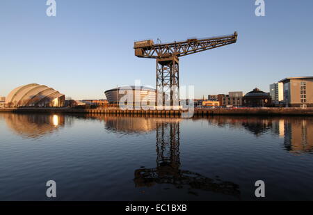 Armadillo, Idro e Finnieston gru Glasgow Scozia Dicembre 2014 Foto Stock