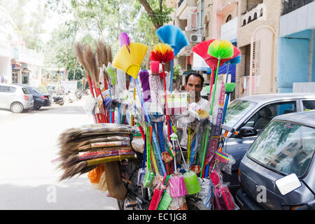 Indian Street Vender lato strada Foto Stock