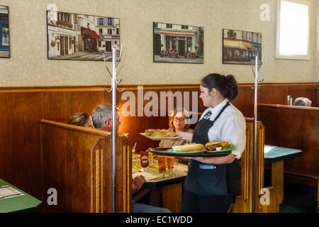 Illinois,Midwest,Litchfield,autostrada storica Route 66,l'Ariston Cafe,ristorante ristoranti ristorazione mangiare fuori caffè bistrot, interno Foto Stock