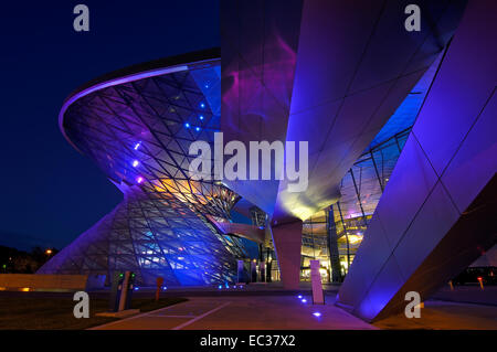 Il BMW Welt, BMW World, Monaco di Baviera Foto Stock