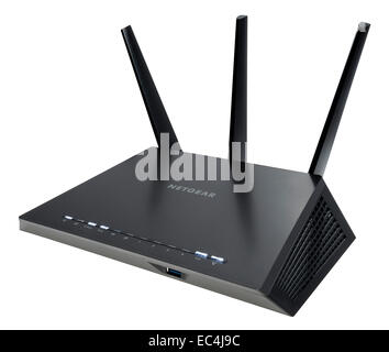 Nighthawk Netgear Smart router WiFi. 802.11ac Dual Band Gigabit Connessione wireless a banda larga in tutta la casa con alta potenza antenna Foto Stock
