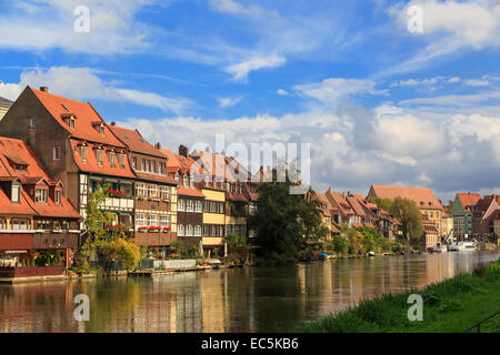 Fiume e case vintage a Bamberg in Germania Foto Stock