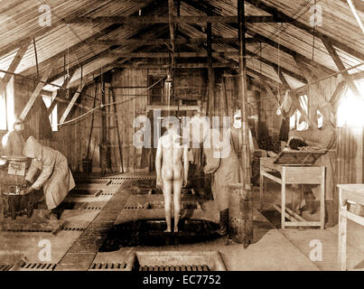 La sala di trattamento per pazienti gasati in American Hospital di evacuazione n. 2, Baccarat, Francia. Giugno 8, 1918. Foto Stock