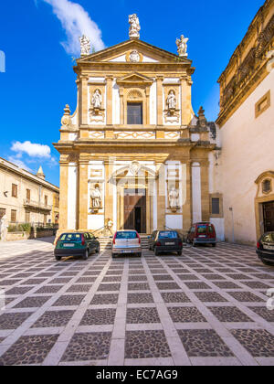 L Italia sicilia Mazara del Vallo chiesa di San Michele Foto