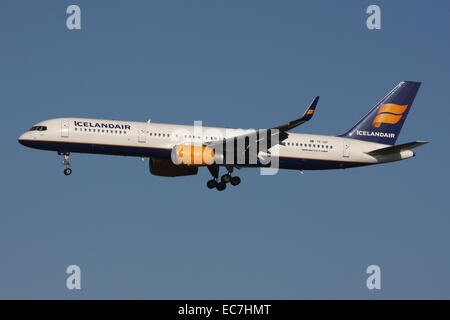 ICELANDAIR BOEING 757 200 Foto Stock