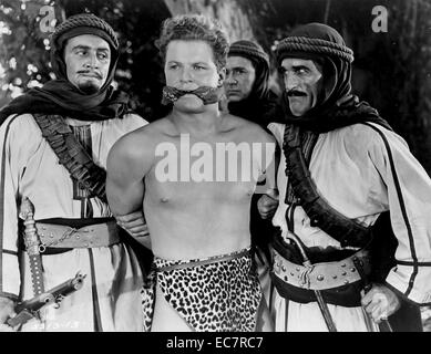 Bomba la giungla del ragazzo è un film del 1949 circa un padre e figlia che scoprire un bambino che vive nella giungla. Starring Johnny Sheffield, Peggy Ann Garner ed Onslow Stevens. Foto Stock