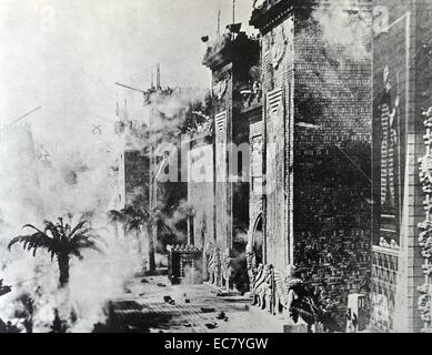 Babilonia è caduta in "l'intolleranza" un 1916 American film muto diretto da D. W. Griffith Foto Stock