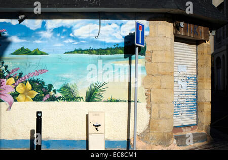 Scena caraibica dipinta sulla parete edilizia, le havre, Normandia, Francia Foto Stock