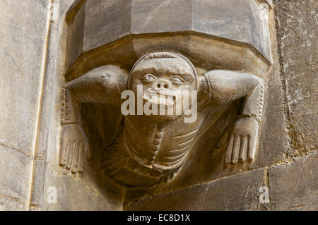 Figura scolpita nella chiesa di Santa Maria, Beverley, facile Yorkshire, Inghilterra, Regno Unito Foto Stock