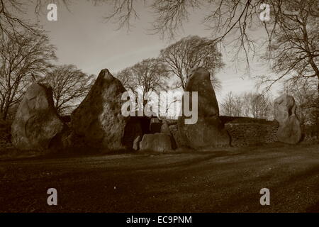 Wayland's Smithy Neolitico long barrow Foto Stock