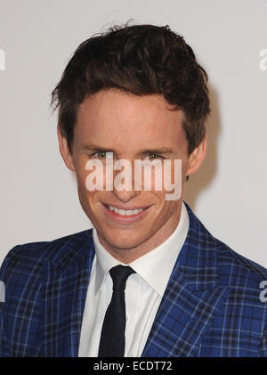 Dicembre 10, 2014 - Prestazioni eccezionali da un attore in un ruolo principale : EDDIE REDMAYNE come Stephen Hawking in Focus Features 'La teoria di tutto' nella foto - Dicembre 9, 2014 - Londra, Inghilterra, Regno Unito - Eddie Redmayne assiste il Regno Unito premiere di 'Teoria di tutto ' presso Empire Leciester Square. © Ferdaus Shamim/ZUMA filo/Alamy Live News Foto Stock