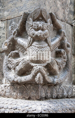 Garuda statua di pietra scultura Pashupatinath di sfiato Foto Stock