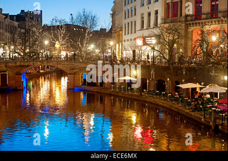 Vista di una vecchia città di Utrecht nella sera. Holland Foto Stock