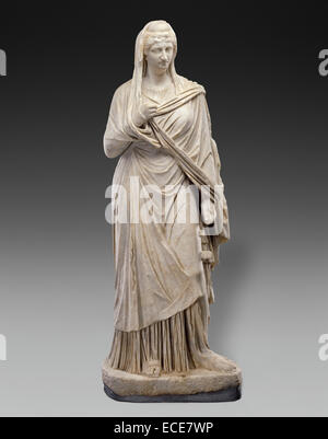Faustina Il Sambuco da ignoti; Impero Romano; circa 140 - 160; marmo; Oggetto: H: 209 cm (H: 82 5/16 in.) Foto Stock