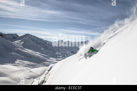 Austria, Freeride sciatore lo sci di discesa Foto Stock