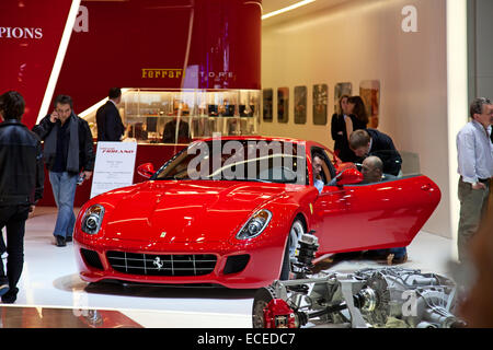 Ginevra - Marzo 8: La Ferrari stand presso il 81st International Motor Show Palexpo-Geneva su Marzo 8; 2011 a Ginevra, Svizzera Foto Stock