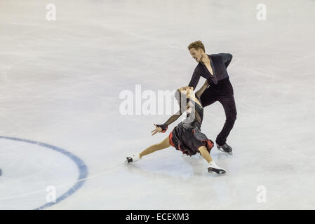 Barcellona, Spagna. 12 dic 2014. MADISON GUARNITURA/EVAN BATES (USA) eseguire nella danza SENIOR - breve programma durante il ISU Grand Prix di Pattinaggio di Figura finale di Barcellona Credito: Matthias Oesterle/ZUMA filo/ZUMAPRESS.com/Alamy Live News Foto Stock