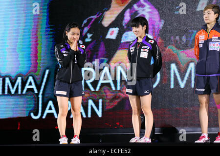 (L a R) Mima Ito, Miu Hirano (JPN), 13 dicembre 2014 - Tennis da tavolo : GAC Gruppo 2014 ITTF World Tour Grand Finals di doppio femminile al Palasport Huamark, Bangkok, Thailandia © YUTAKA AFLO/sport/Alamy Live News Foto Stock