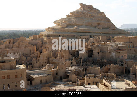 Le rovine di Shali, nel centro dell'oasi di Siwa, Egitto Foto Stock