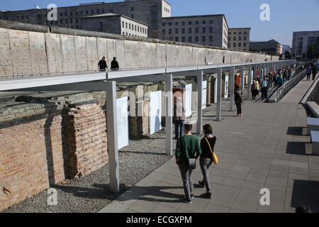 Berlin Topografia del Terrore museo all'aperto ingresso gratuito Germania Foto Stock