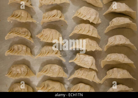Fatta in Casa gnocchi Cinesi Foto Stock