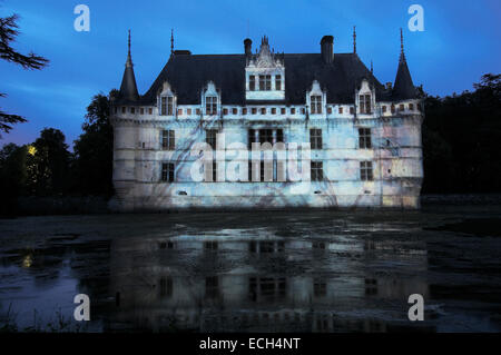 Azay-le-Rideau Chateau, son et lumière mostra al Castello di Azay-le-Rideau, costruito dal 1518 al 1527 da Gilles Berthelot in Foto Stock