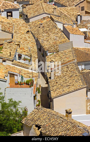 Il villaggio di Cazorla, Sierra de Cazorla Segura y Las Villas parco naturale, provincia di Jaén, Andalusia, Spagna, Europa Foto Stock