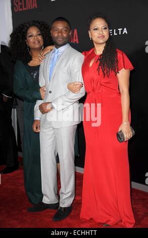 New York, NY, STATI UNITI D'AMERICA. Xiv Dic, 2014. Oprah Winfrey, David Oyelowo, Ava Duvernay presso gli arrivi per SELMA Premiere, Ziegfeld Theatre di New York, NY, 14 dicembre 2014. © Kristin Callahan/Everett raccolta/Alamy Live News Foto Stock