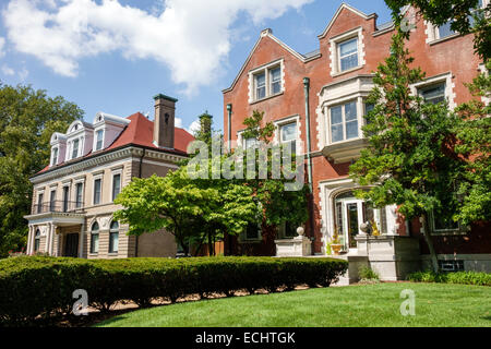Saint St. Louis Missouri, Central West End, quartiere storico, Lindell Boulevard, casa, villa, architettura residenziale, giardino, esterno, MO140831118 Foto Stock